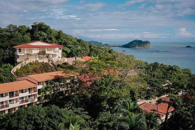 Gallery - Parador Nature  Resort & Spa