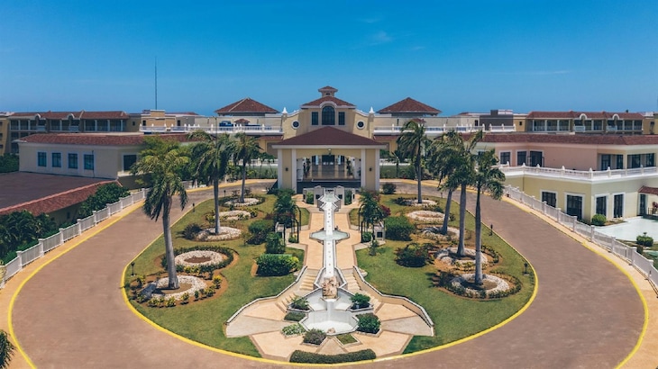Gallery - Iberostar Origin Laguna Azul