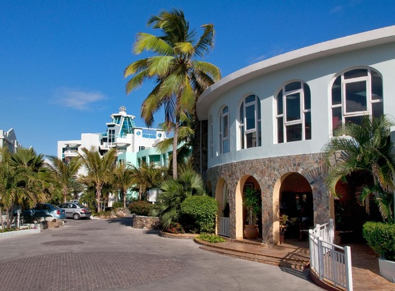 Gallery - Oyster Bay Beach Resort