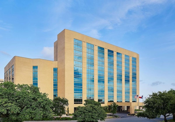 Gallery - Doubletree By Hilton San Antonio Airport