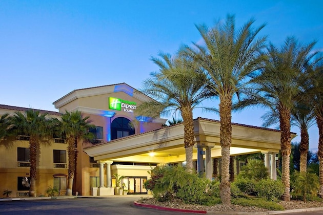 Gallery - Hampton Inn & Suites By Hilton Cathedral City Palm Springs