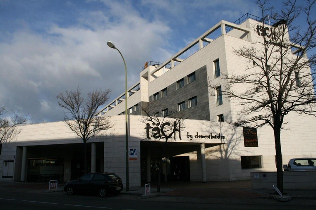 Gallery - Tach Hotel  Madrid Airport