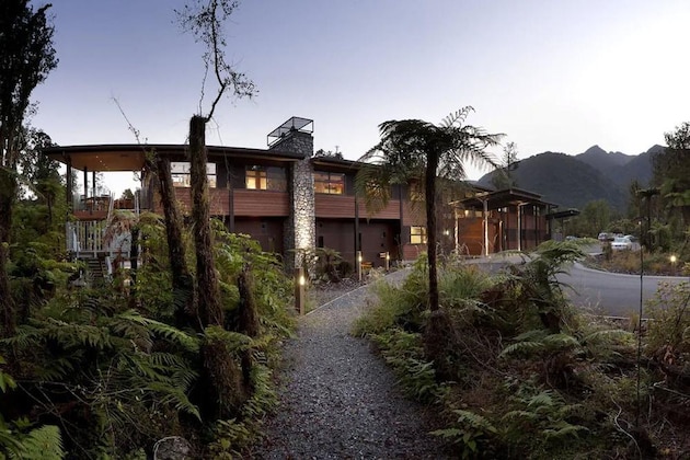 Gallery - Te Waonui Forest Retreat