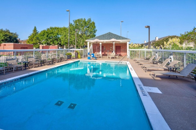 Gallery - Homewood Suites By Hilton Baton Rouge