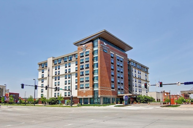 Gallery - Homewood Suites By Hilton Omaha-Downtown