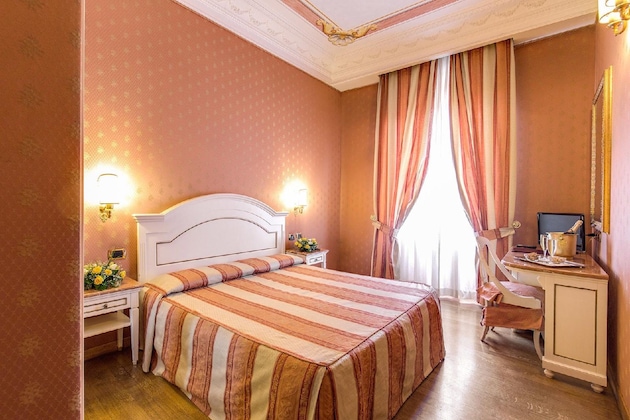 Gallery - Hotel La Lumiere Di Piazza Di Spagna