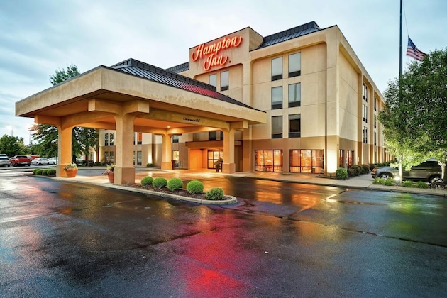 Gallery - Hampton Inn Louisville Airport