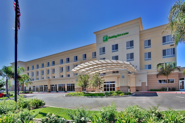 Gallery - Holiday Inn & Suites Bakersfield By Ihg