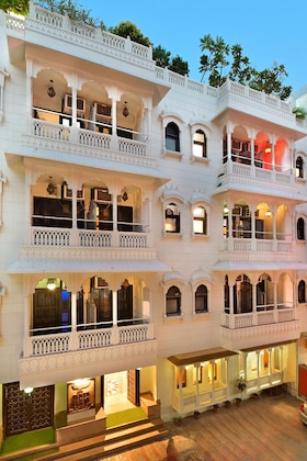 Gallery - Jyoti Mahal A Heritage Hotel - 10 Mins From New Delhi Railway Station & 2 Mins From Metro