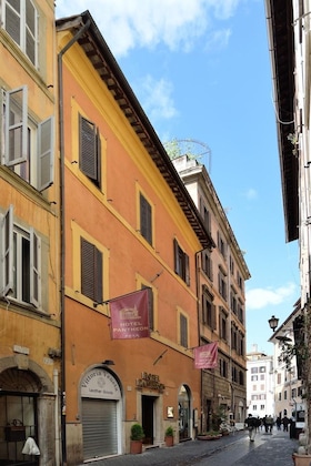 Gallery - Pantheon Hotel