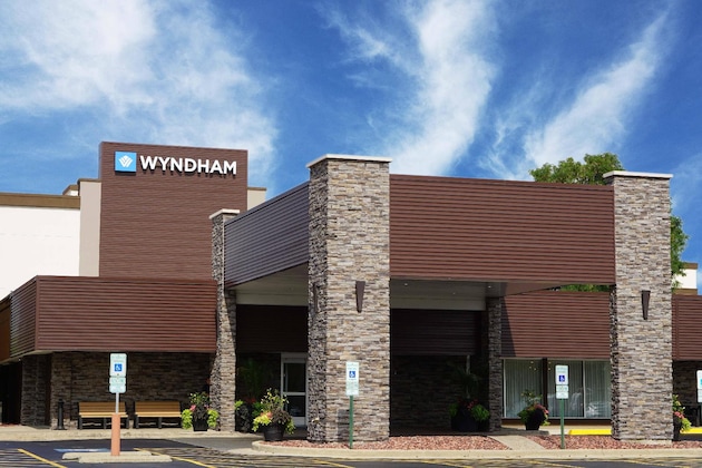 Gallery - Wyndham Chicago O'hare