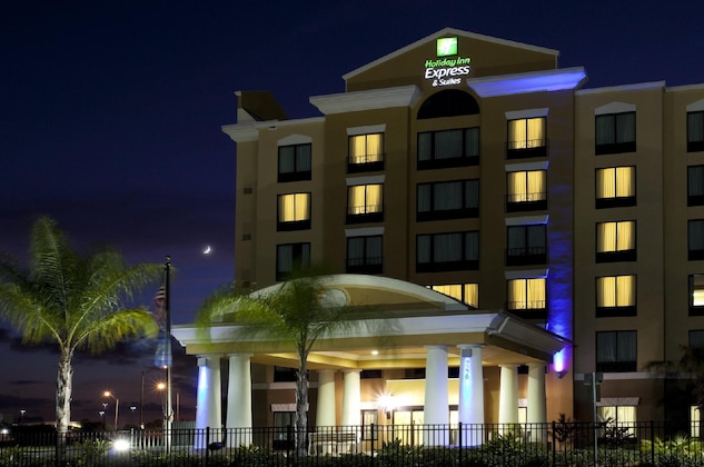 Gallery - Holiday Inn Express & Suites, International Drive By Ihg