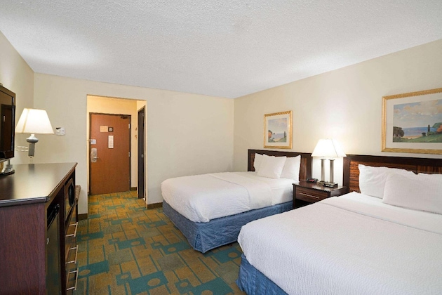 Gallery - La Quinta Inn & Suites By Wyndham Jackson