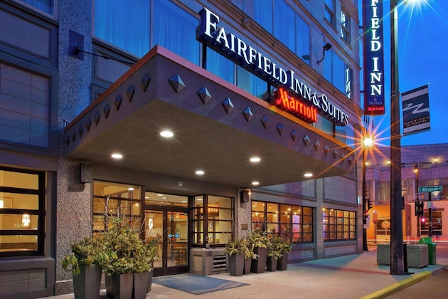 Gallery - Fairfield Inn & Suites By Marriott Milwaukee Downtown