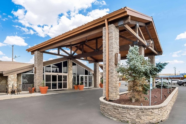Gallery - Best Western Outlaw Inn