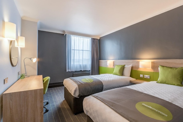 Gallery - Thistle Express London Luton