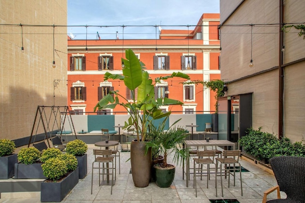 Gallery - The Spring House Hotel Rome Vatican
