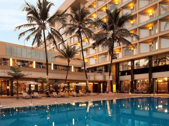 Gallery - Novotel Mumbai Juhu Beach Hotel