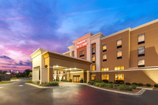 Gallery - Hampton Inn & Suites Savannah Airport