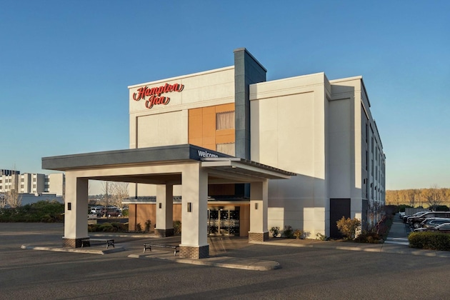 Gallery - Hampton Inn Portland-Airport