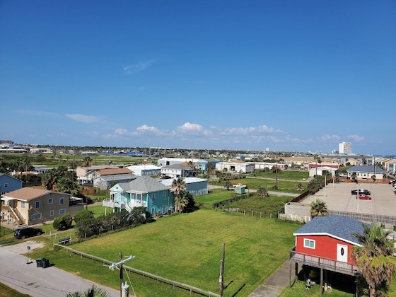 Gallery - Holiday Inn Express Hotel & Suites Galveston West-Seawall, An Ihg Hotel