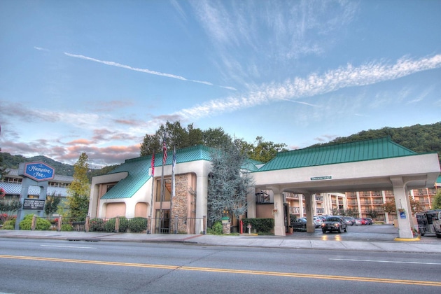 Gallery - Hampton Inn Gatlinburg