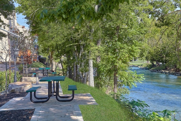 Gallery - The Inn On The River