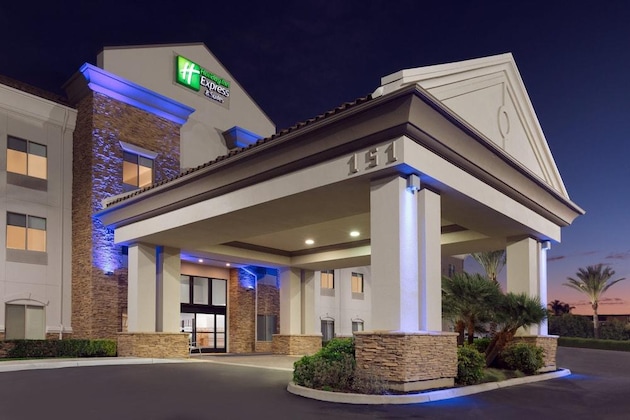 Gallery - Holiday Inn Express Hotel & Suites Merced By Ihg
