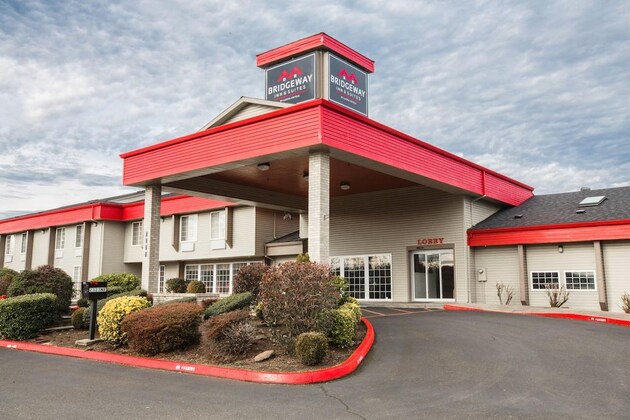 Gallery - Bridgeway Inn & Suites Portland Airport