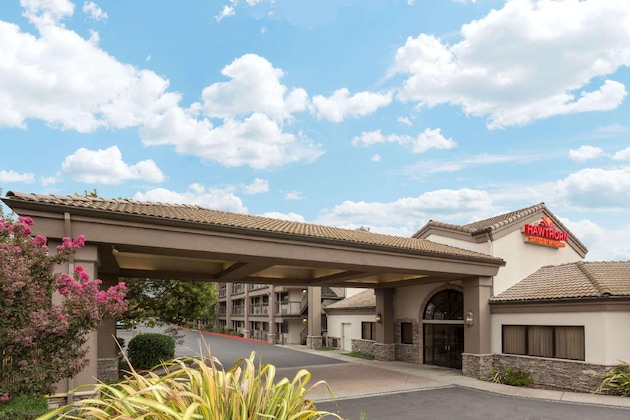 Gallery - Hawthorn Suites By Wyndham Napa Valley