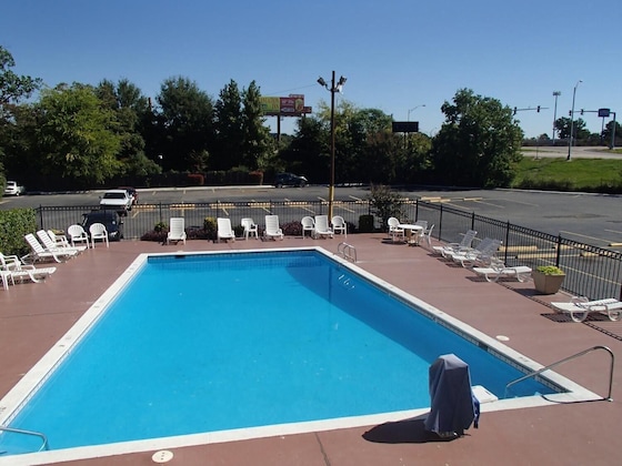 Gallery - Days Inn By Wyndham Shreveport