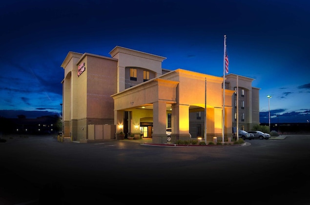 Gallery - Hampton Inn & Suites Gallup