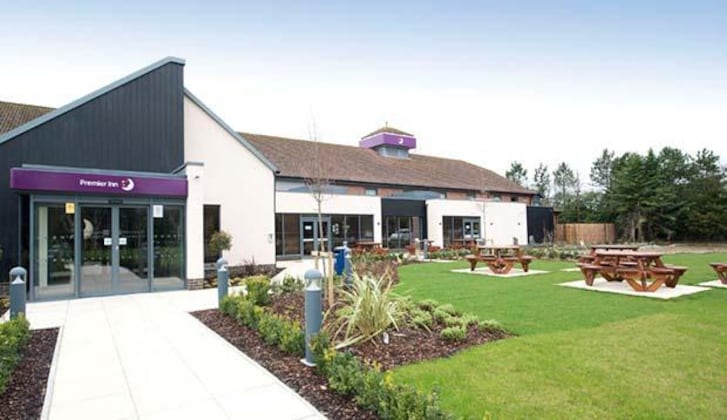 Gallery - Premier Inn Newbury Town Centre South (A339)