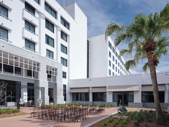 Gallery - Hilton New Orleans Airport