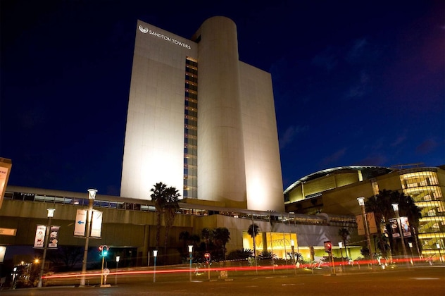 Gallery - Sandton Sun & Towers