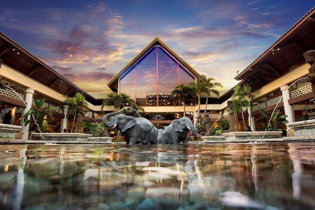 Gallery - Loews Royal Pacific Resort At Universal Orlando