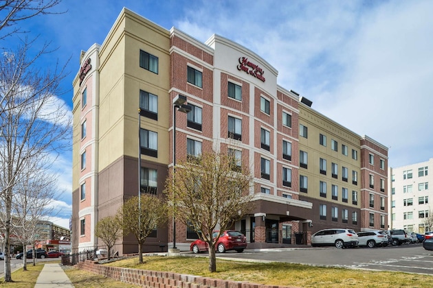 Gallery - Hampton Inn & Suites Denver-Speer Boulevard
