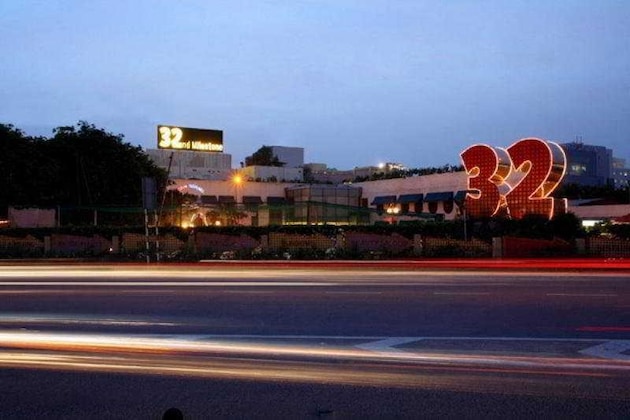 Gallery - Hotel 32Nd Milestone