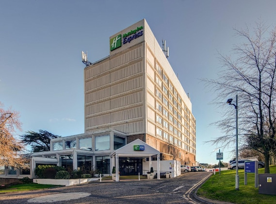 Gallery - Holiday Inn Express Edinburgh City West By Ihg