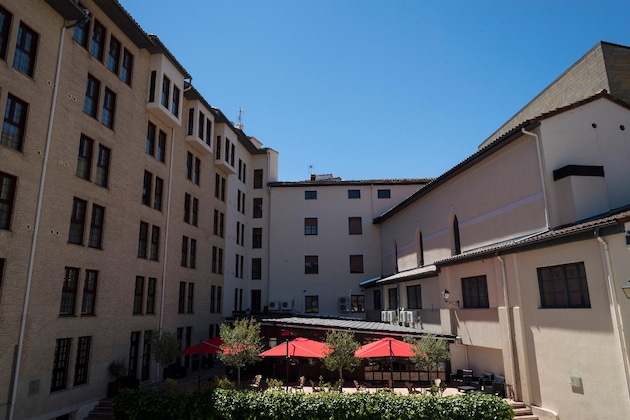 Gallery - Pamplona Catedral Hotel
