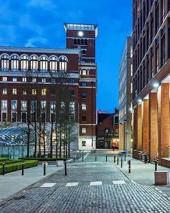 Gallery - Hilton Garden Inn Birmingham Brindleyplace