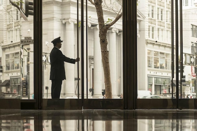 Gallery - Four Seasons Hotel  San Francisco