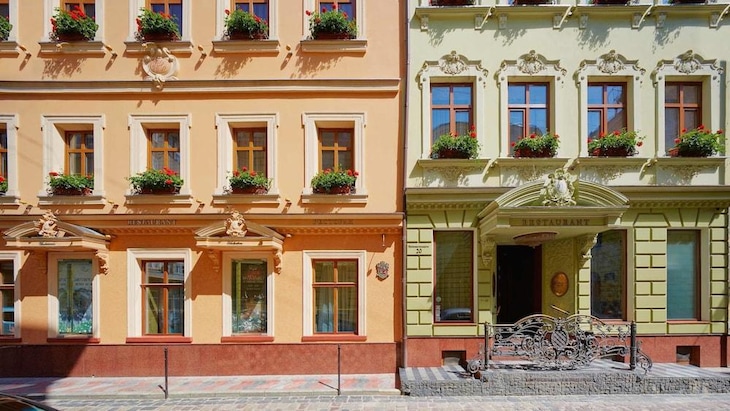 Gallery - Swiss Hotel