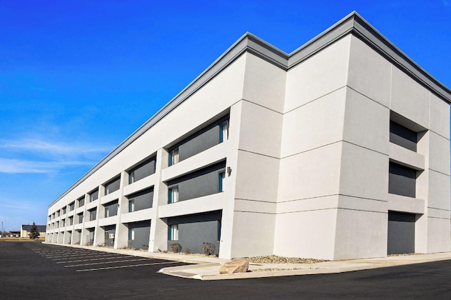 Gallery - Spark By Hilton Fort Wayne