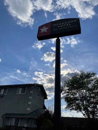 Gallery - Magnuson Hotel Fort Wayne North – Coliseum