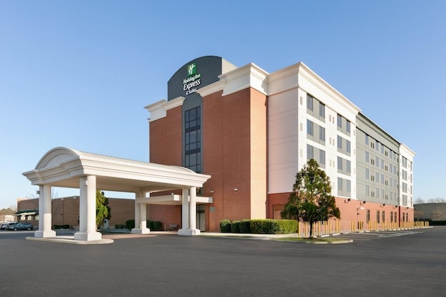 Gallery - Holiday Inn Express Hotel & Suites Norfolk Airport By Ihg