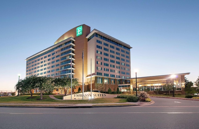 Gallery - Embassy Suites Huntsville Hotel & Spa