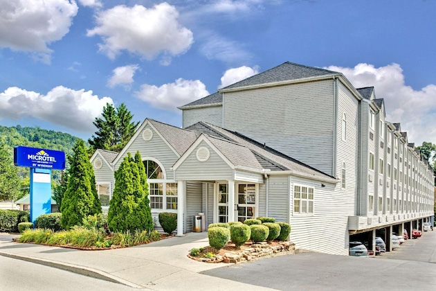 Gallery - Microtel Inn & Suites By Wyndham Gatlinburg
