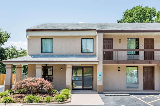 Gallery - Days Inn By Wyndham Winston Salem North