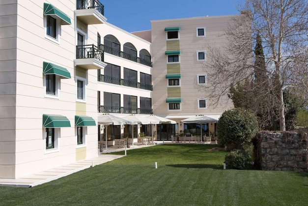 Gallery - Zeus Essence Ramada By Wyndham Athens